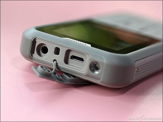 ҿ˺ܡĲNokia 800ֻͼ-12.jpg