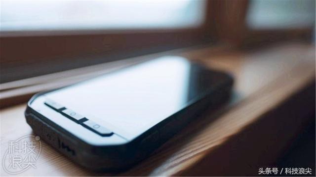 军工级别三防手机CAT S41评测：IP68防水+5000mAh大容量电池-4.jpg