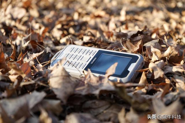 ׼+43 ӲֻŵNokia 800-1.jpg
