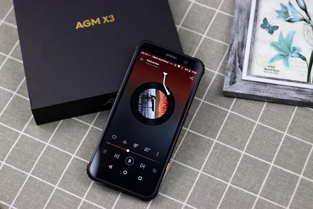 óϣһֻAGM X3-1.jpg