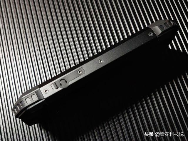 全面屏手机时代的功能机觉醒——三防手机MANN S2体验-5.jpg
