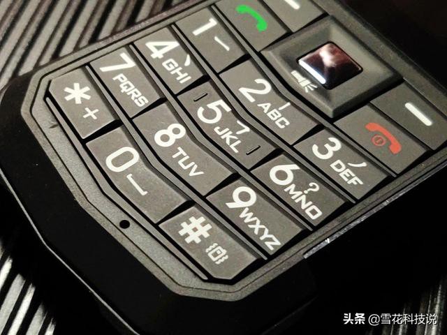 全面屏手机时代的功能机觉醒——三防手机MANN S2体验-7.jpg