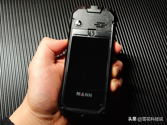 全面屏手机时代的功能机觉醒——三防手机MANN S2体验-10.jpg