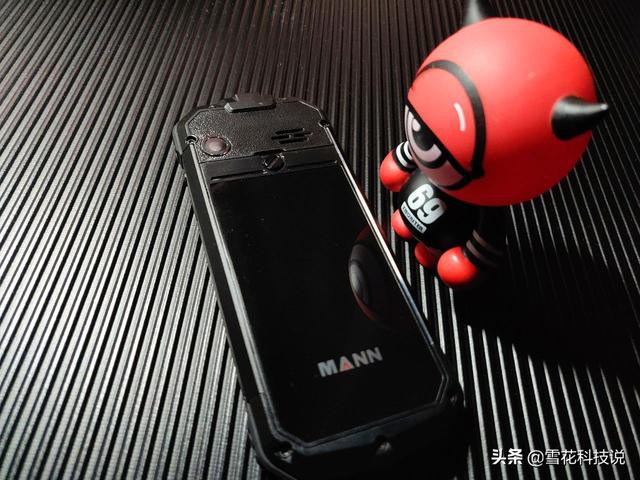 全面屏手机时代的功能机觉醒——三防手机MANN S2体验-28.jpg