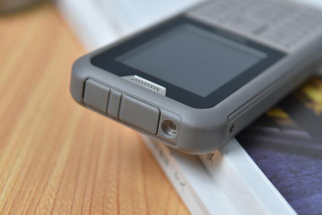 øʵõĻѡ ֻ nokia 800-7.jpg