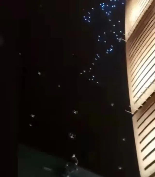 ϡŶա϶Сټ˻ʱ塱ײ¥ԭǡ-8.jpg