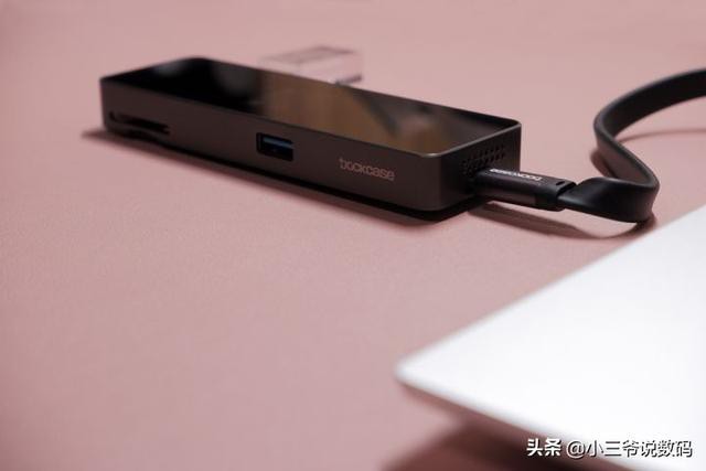 DOCKCASEܿӻչ룺ʵչĵ-1.jpg