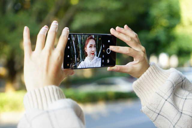 OPPO Reno5 Pro⣺ȫۣ˵Ƶֻ-10.jpg
