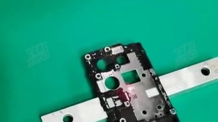 054104085FE2A9A00000011AC207E4EF?.jpg